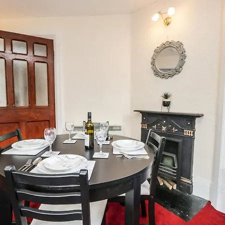 Tower Lodge Holiday home